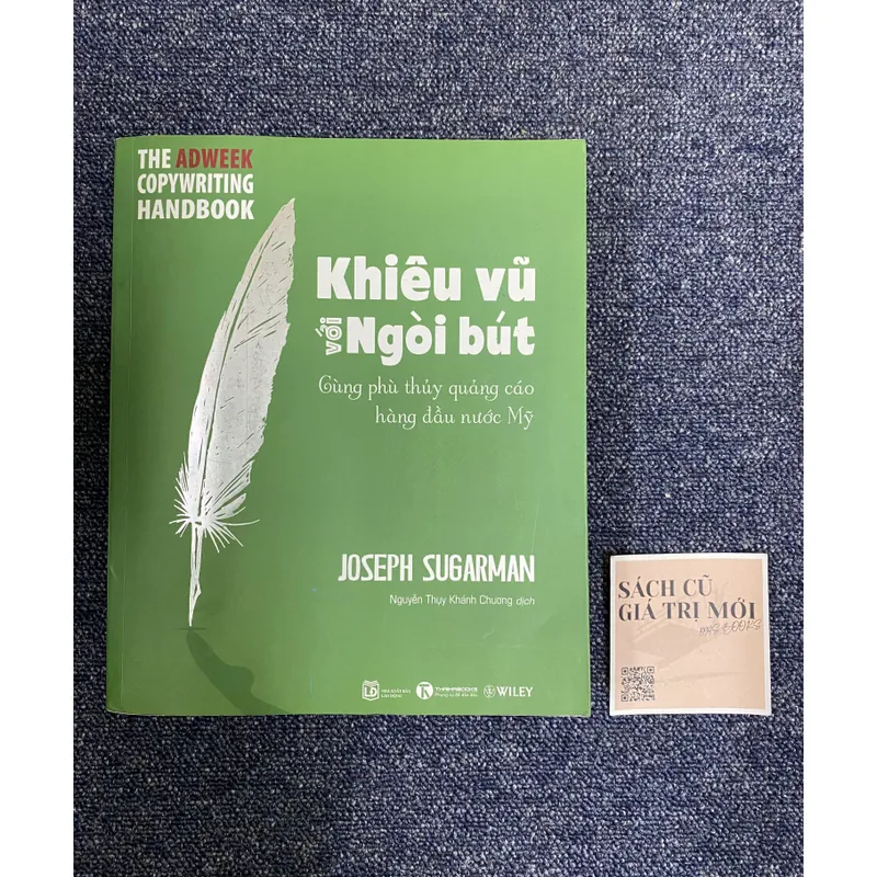 Khiêu vũ với ngòi bút 698429