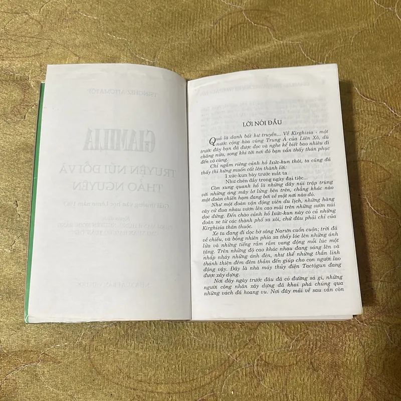 GIAMILIA TRUYỆN NÚI ĐỒI VÀ THẢO NGUYÊN- TSINGHIZ AITOMATOP 705403