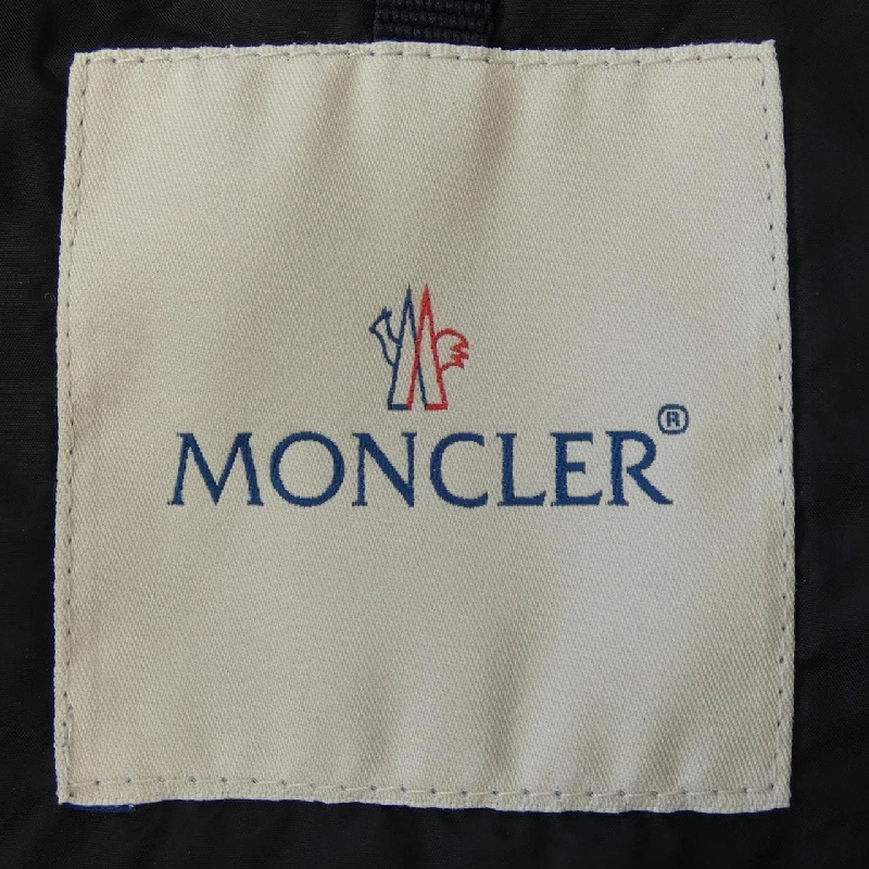 Áo khoác lông vũ MONCLER 635150
