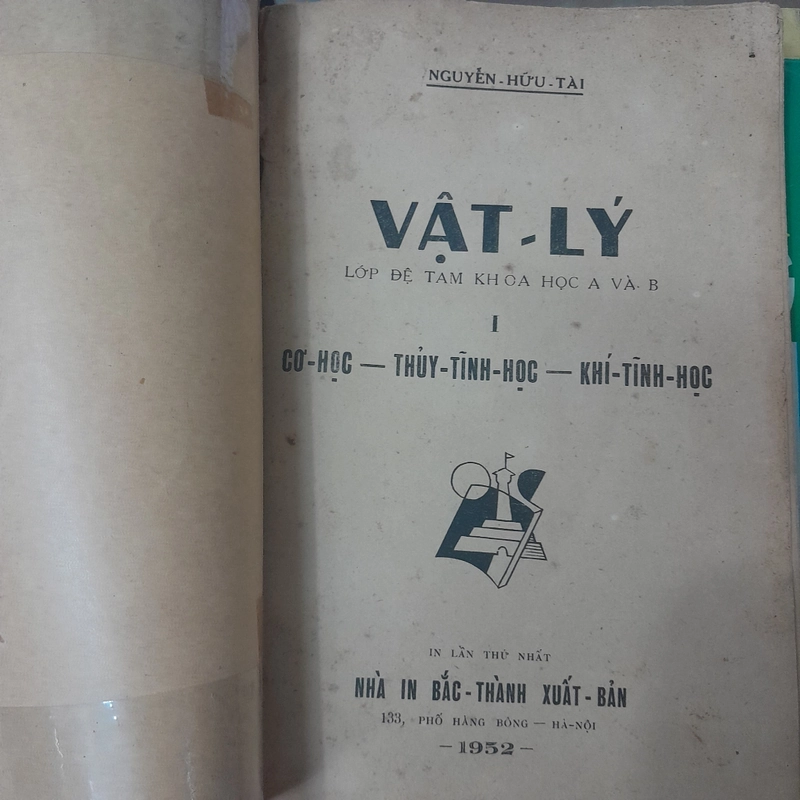 VẬT LÝ LỚP ĐỆ TAM KHOA HỌC A VÀ B - NGUYỄN HỮU TÀI 499244