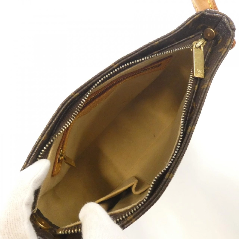 Túi xách vai Louis Vuitton Monogram Looping MM M51146 - Hàng hiệu Chính hãng 766108