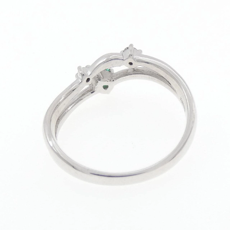 Nhẫn Emerald K18WG 0.11CT - Hàng hiệu Chính hãng 852294