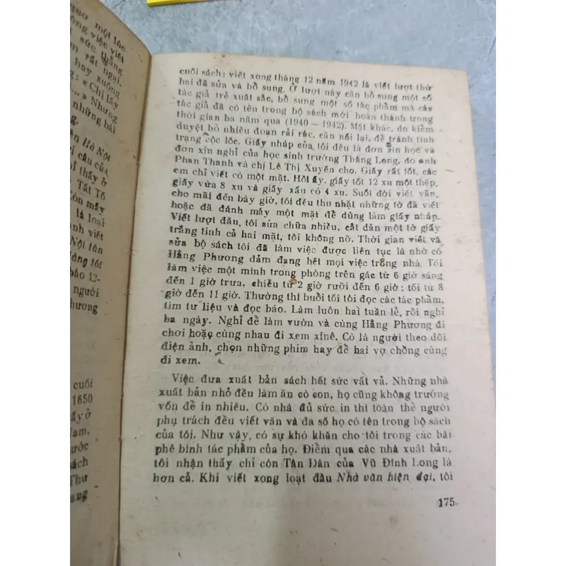 NHỮNG NĂM THÁNG ẤY - VŨ NGỌC PHAN 598226