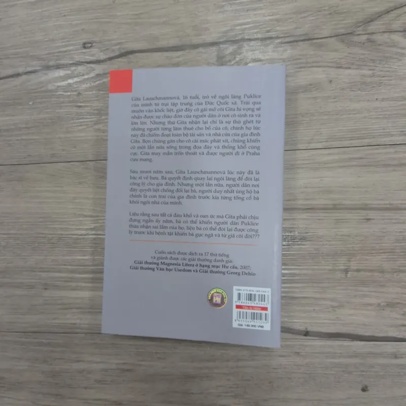 Sách "Tiền tứ Hitler" 709711