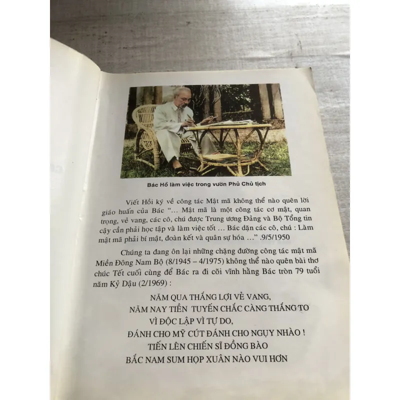 Hồi ký - Chiến công thầm lặng cán bộ cơ yếu miền đông nam bộ 786827