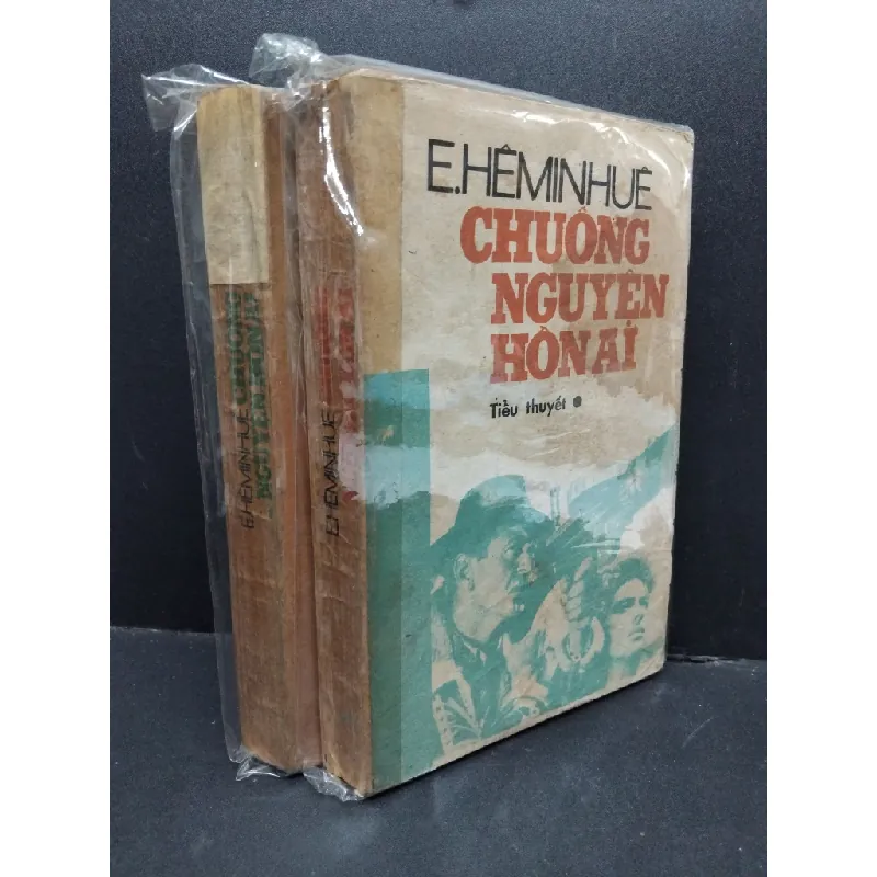 Bộ 2 cuốn Chuông nguyện hồn ai mới 60% bẩn bìa, ố vàng, rách bìa, rách gáy HCM2110 E.Heminhue VĂN HỌC 340237