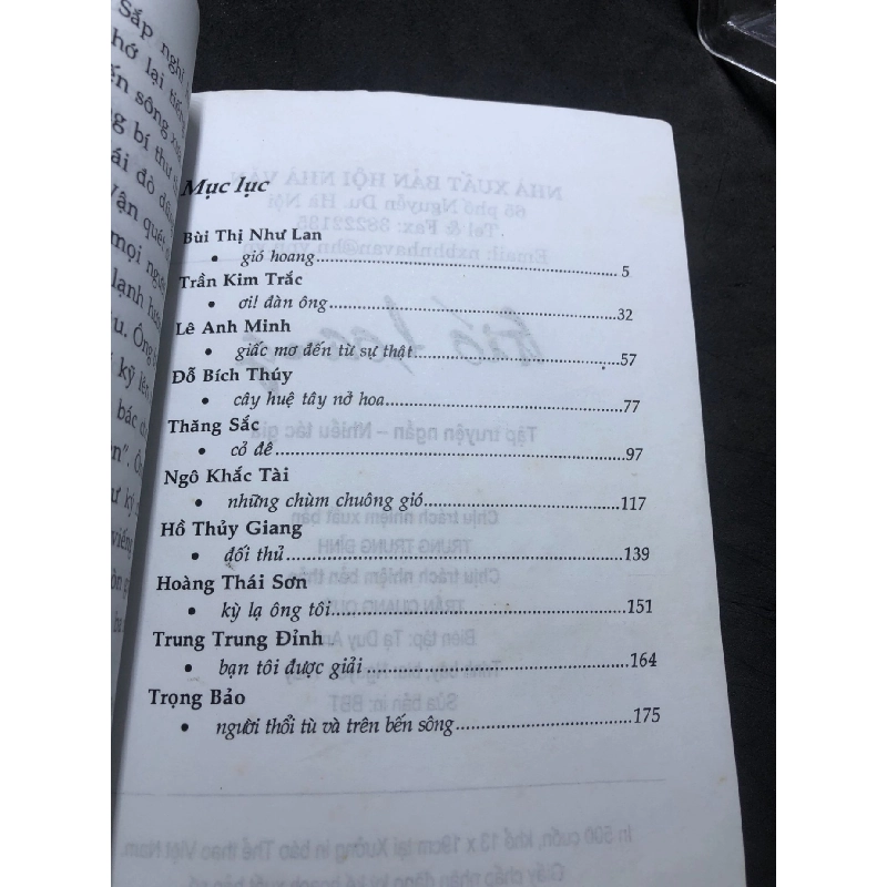 Gió hoang 2010 mới 70% ố bẩn nhẹ Nhiều tác giả HPB0906 SÁCH VĂN HỌC 915346