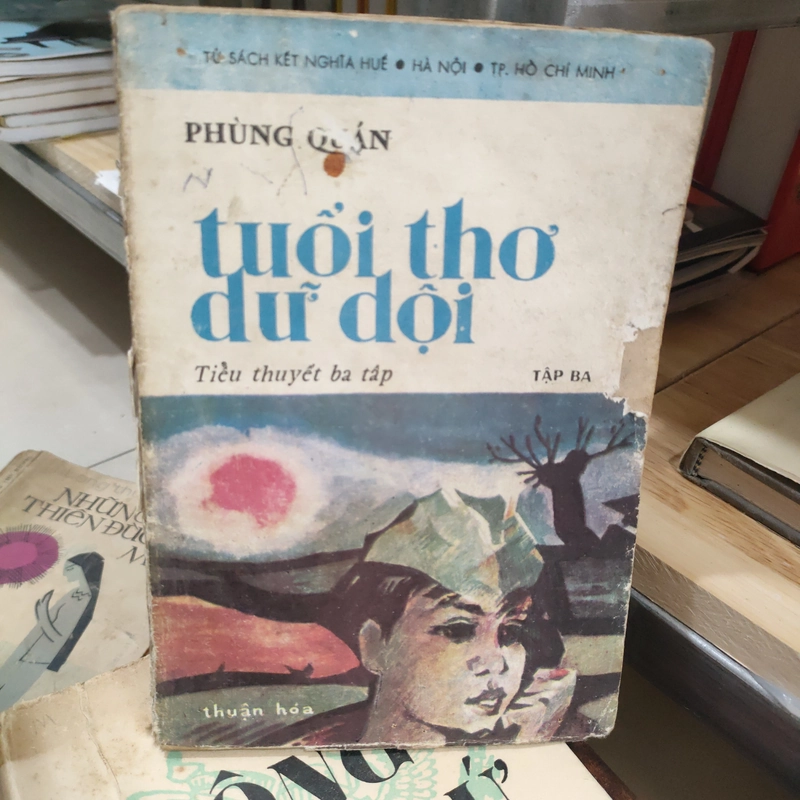 TUỔI THƠ DỮ DỘI - PHÙNG QUÁN 290491