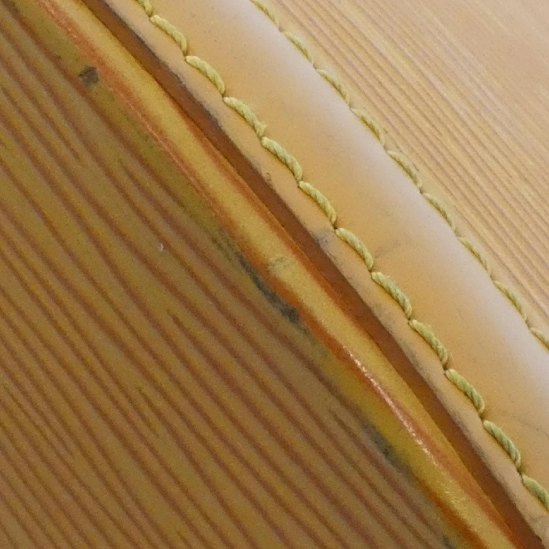 Túi xách vai Louis Vuitton Epi Cluny M52259 - Hàng hiệu Chính hãng 802257