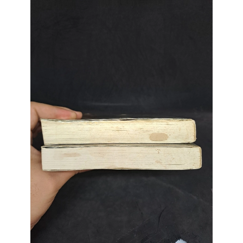 Bộ 2 cuốn Another mới 80% 2015 HCM2108 911783