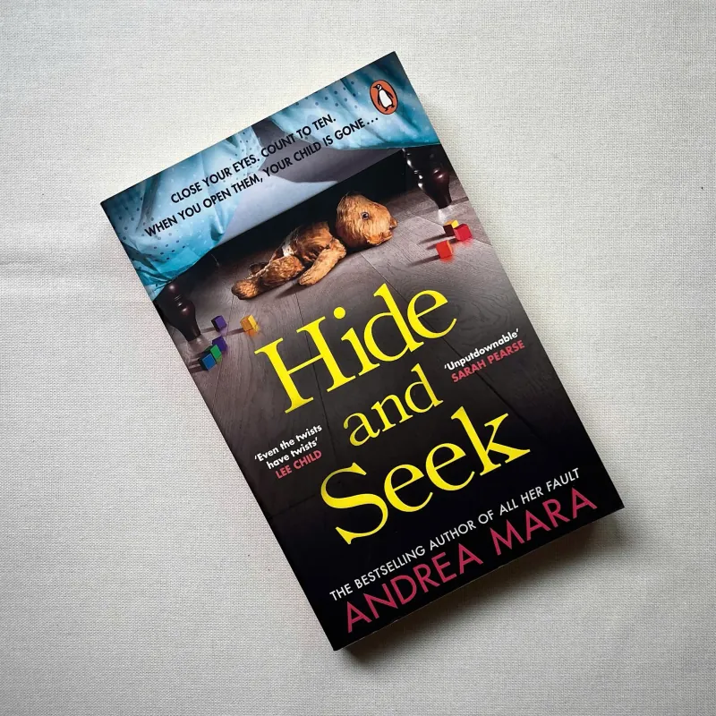 Hide and Seek - Andrea Mara 1028877