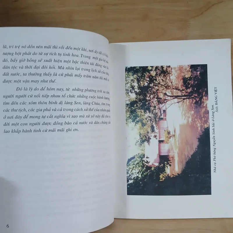 Kể Chuyện Gia Thế Chủ Tịch Hồ Chí Minh - Chu Trọng Huyến 702738