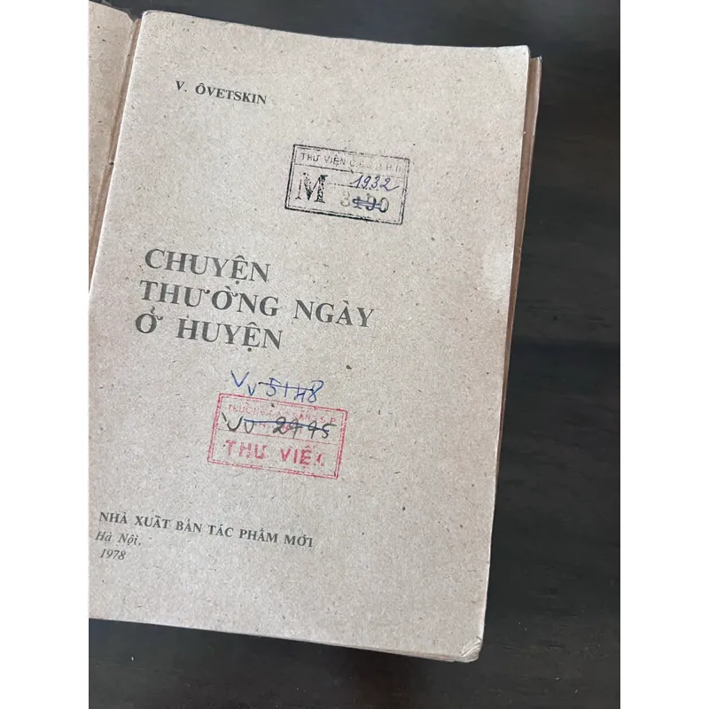 Chuyện thường ngày ở huyện (tiểu thuyết - xb 1978) 576290