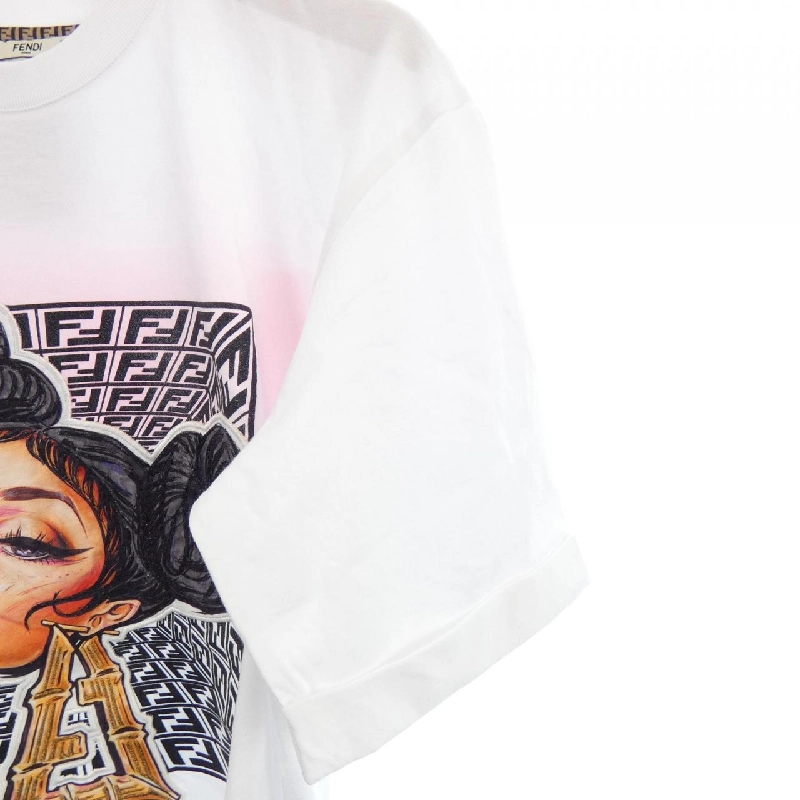 Áo thun FENDI NICKI MINAJ FS7255 A5XS 628061