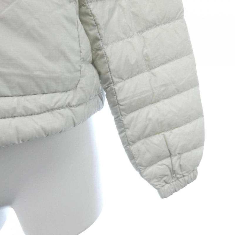 Áo khoác lông vũ MONCLER 639281