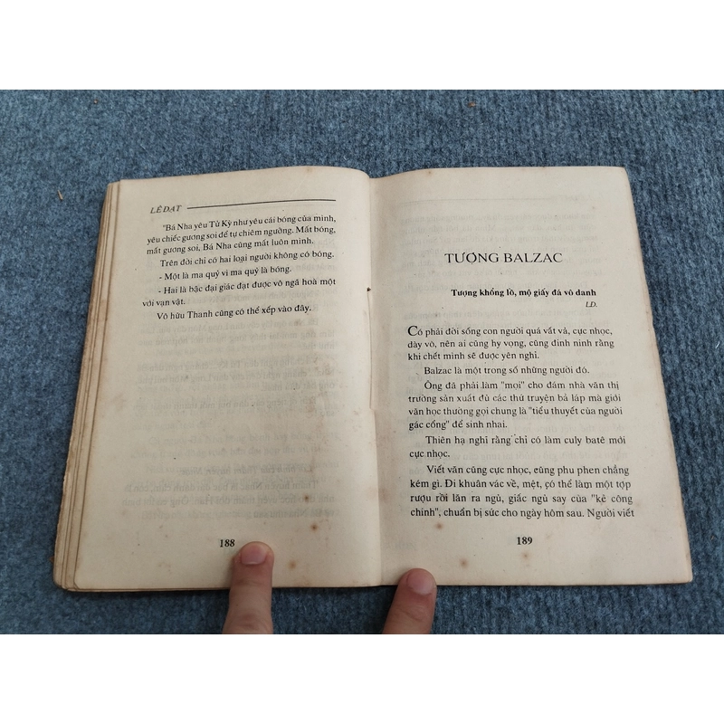 HÈN ĐẠI NHÂN - LÊ ĐẠT 517599