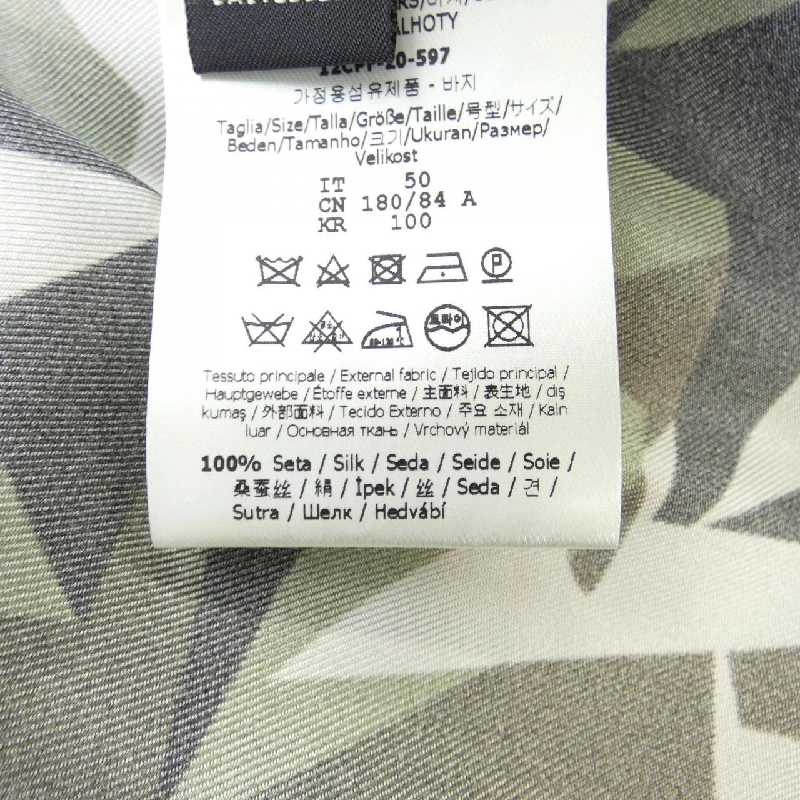 Quần FENDI - Hàng hiệu Authentic 899997