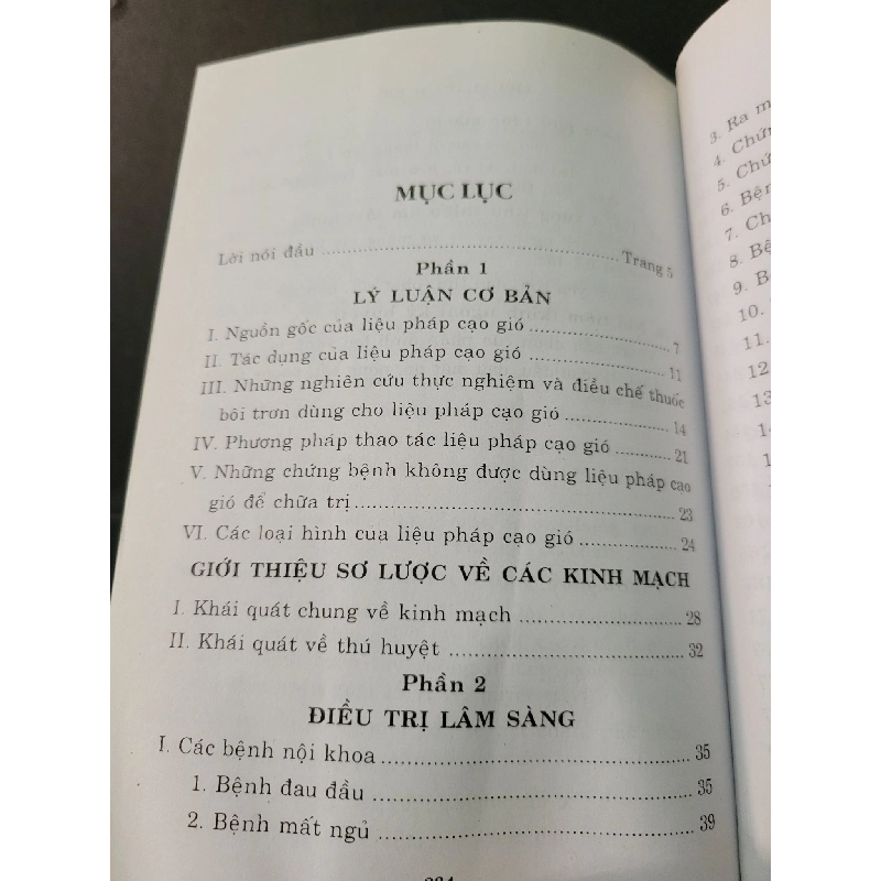 Liệu pháp cạo gió (tự học) mới 80% bẩn bìa, ố nhẹ, có chữ viết 2007 Quang Thắng HCM1604 SỨC KHỎE - THỂ THAO 918825