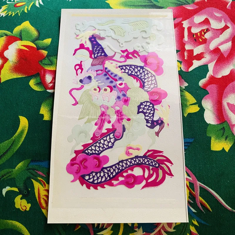 Ảnh nghệ thuật cắt giấy Trung Hoa (con giáp Thìn)  731474