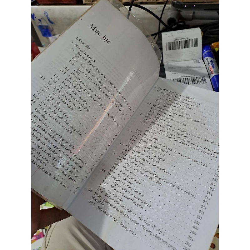 Bồi Dưỡng Học Sinh Giỏi Chuyên Khảo Dãy Số (Bồi Dưỡng Học Sinh Giỏi Toán, Chuyên Toán) - Nguyễn Tài Chung - mới 80% ố - GIÁO KHOA - HCM3012 923181