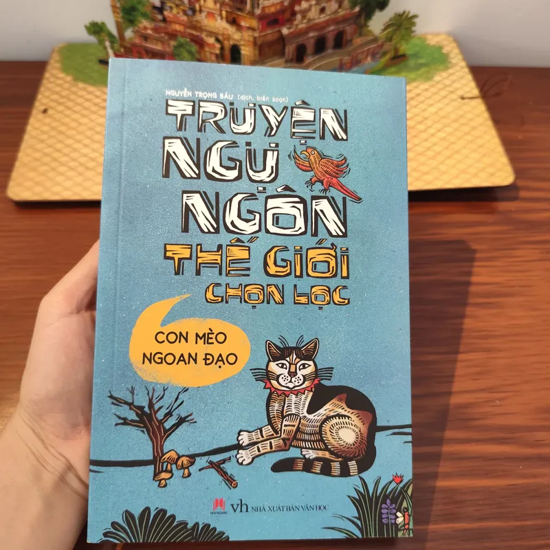 Truyện ngụ ngôn thế giới chọn lọc - Con mèo ngoan đạo 561359
