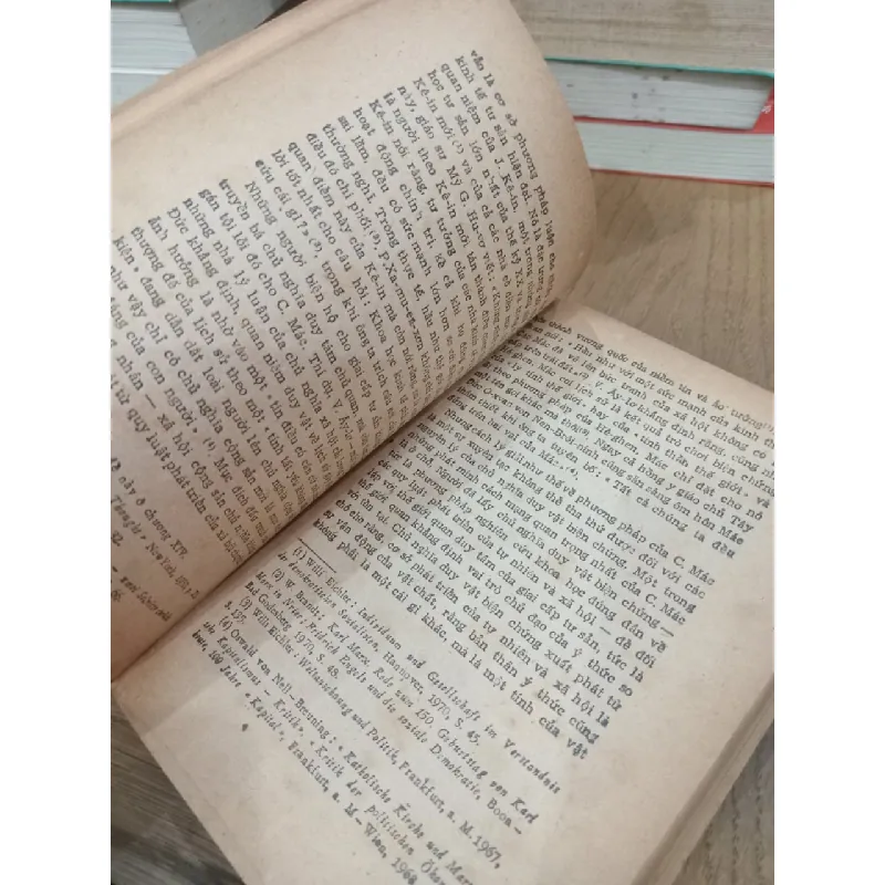 Phê phán các thuyết chống chủ nghĩa Mác trong kinh tế chính trị 122576