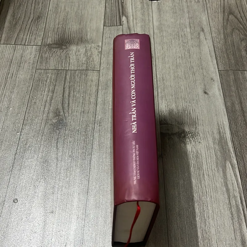 Nhà trần và con người thời trần. 6b3 574978