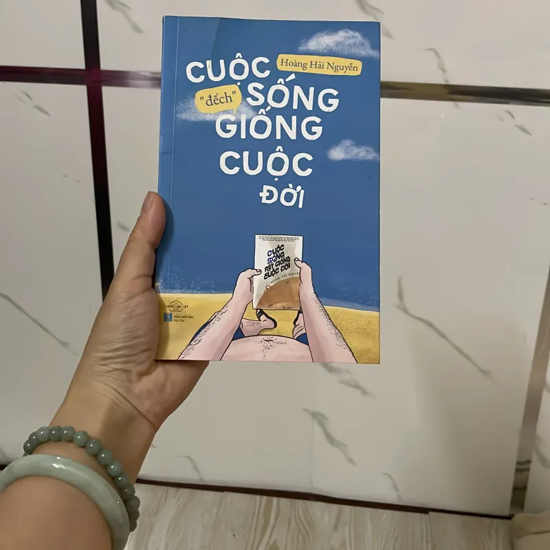 Cuộc sống “ đếch” giống cuộc đời 994915