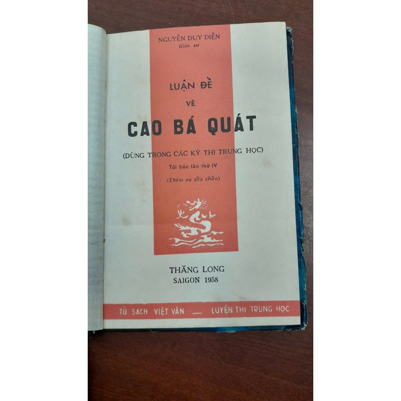 LUẬN ĐỀ VỀ CAO BÁ QUÁT 275199