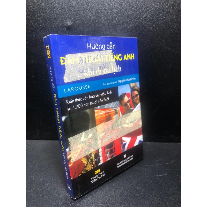 Hướng dẫn đàm thoại tiếng Anh khi đi du lịch năm 2020 mới 90% bẩn nhẹ HCM1212 912554