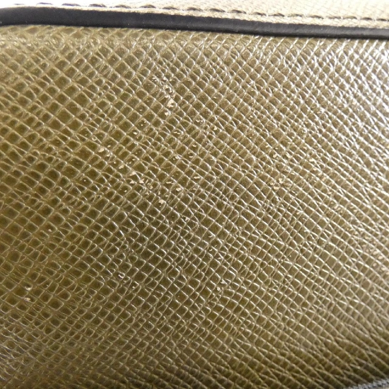 Túi đeo vai Louis Vuitton Taiga Anton Messenger M34413 613673