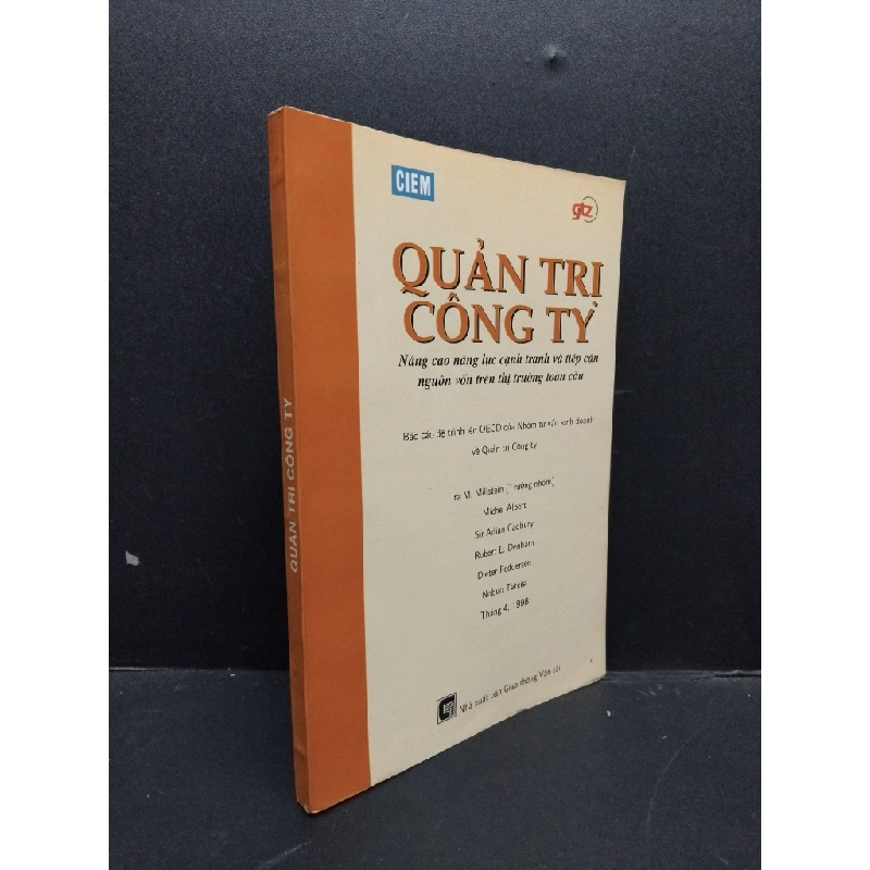 Quản trị công ty mới 80% ố bẩn nhẹ 2003 HCM1406 SÁCH QUẢN TRỊ 175811