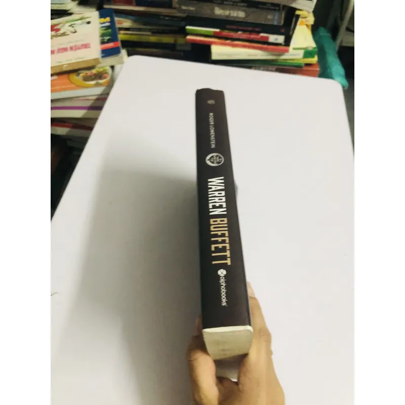 WARREN BUFFETT – QUÁ TRÌNH HÌNH THÀNH MỘT NHÀ TƯ BẢN MỸ 776973