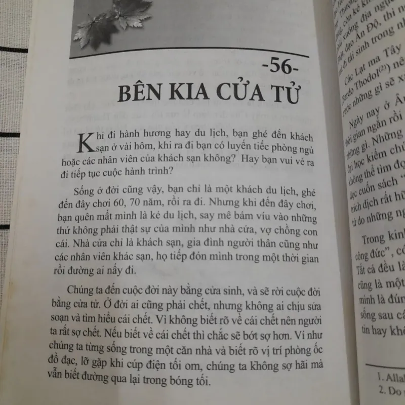 Dòng đời vô tận. Biên soạn HT Thích Trí Siêu. 779589
