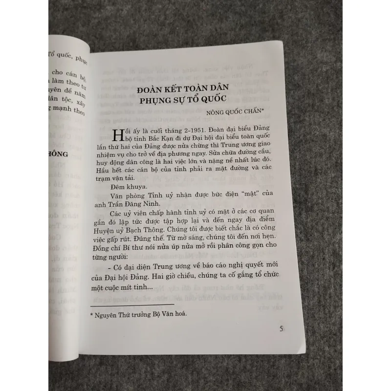 NHỮNG MẨU CHUYỆN VỀ TINH THẦN ĐOÀN KẾT CỦA CHỦ TỊCH HỒ CHÍ MINH 697784