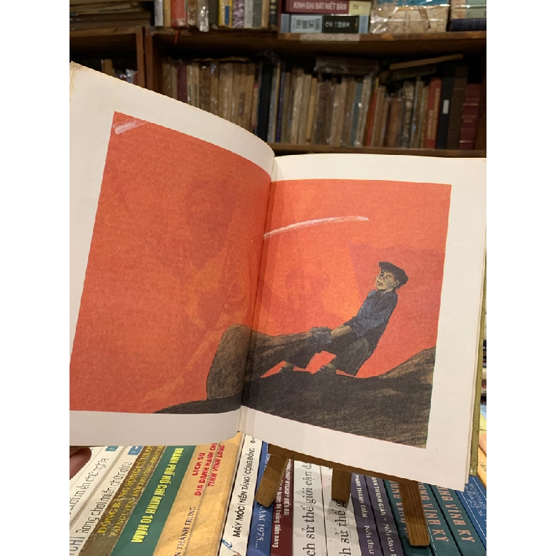 WHERE THE SUN WAKES UP: STORIES BY SOVIET WRITERS 358982