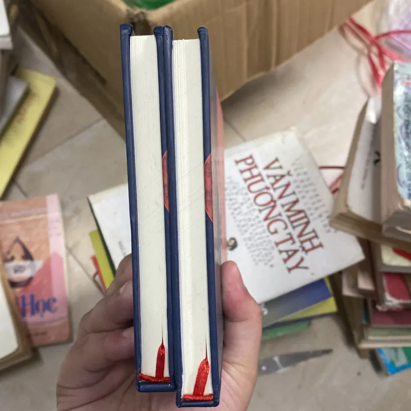 VĂN HỌC CHIẾN TRANH TỪ GÓC NHÌN THỂ LOẠI - ĐỖ THỊ THU HUYỀN  753174