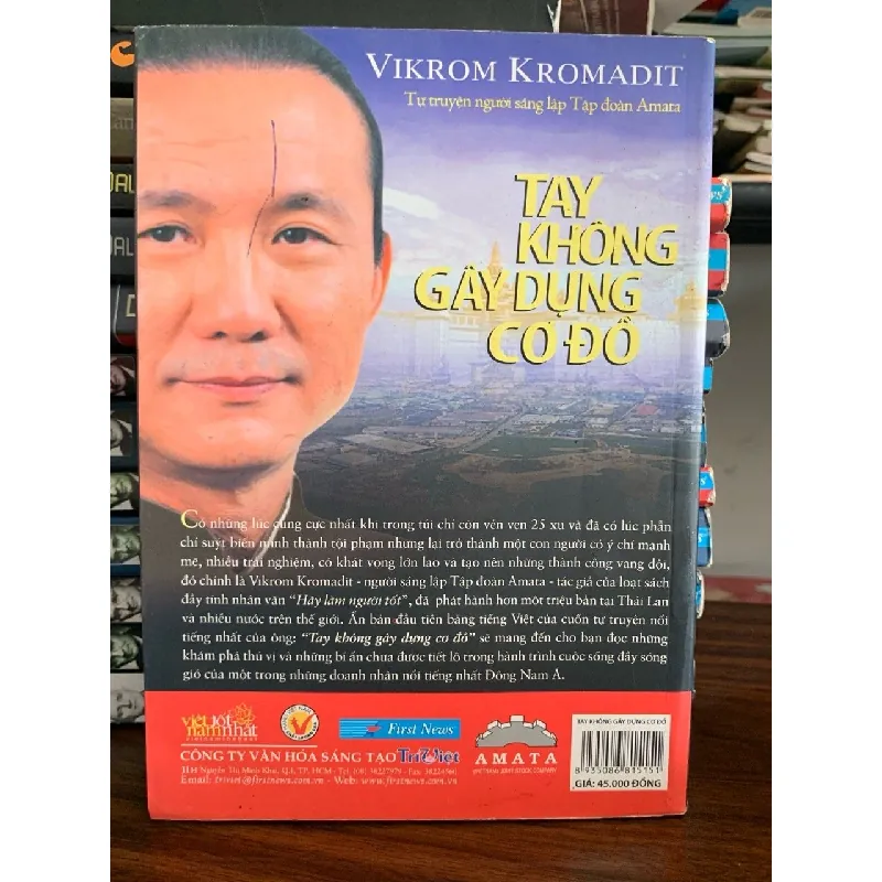 Tay không gây dựng cơ đồ- Vikrom Kromadit 702074