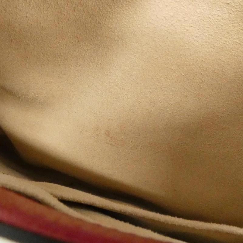 Túi xách vai Gucci QUEEN MARGARET 524356 9I6BT - Hàng hiệu Authentic 802225