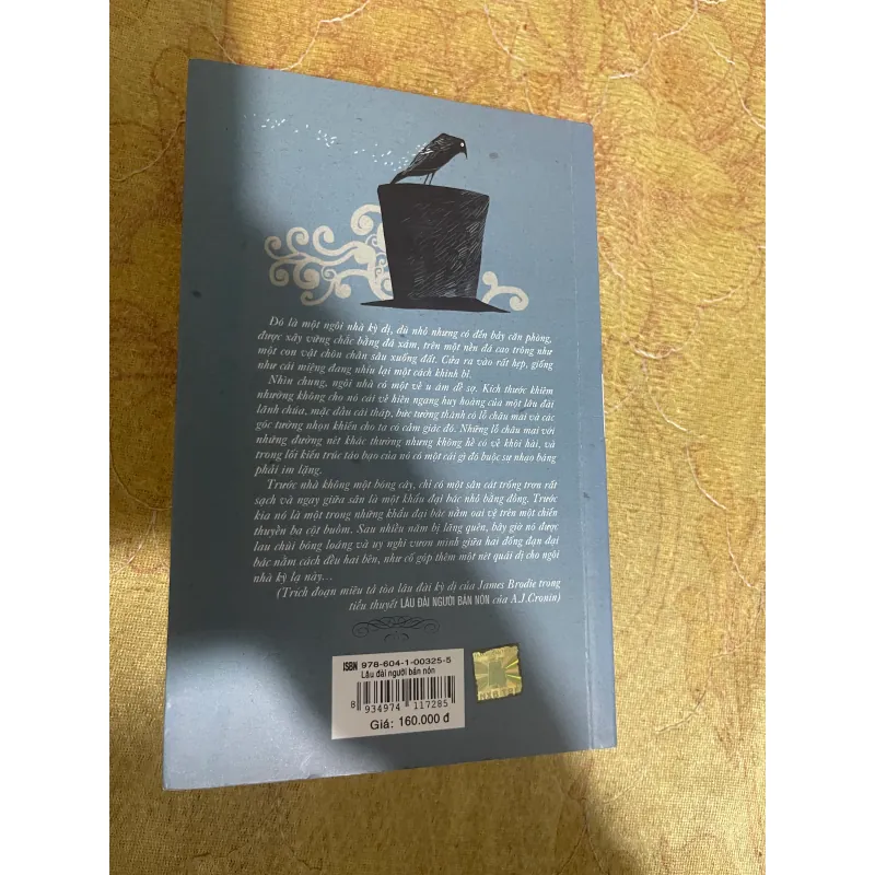 LÂU ĐÀI NGƯỜI BÁN NÓN- A.J. CRONIN 726994
