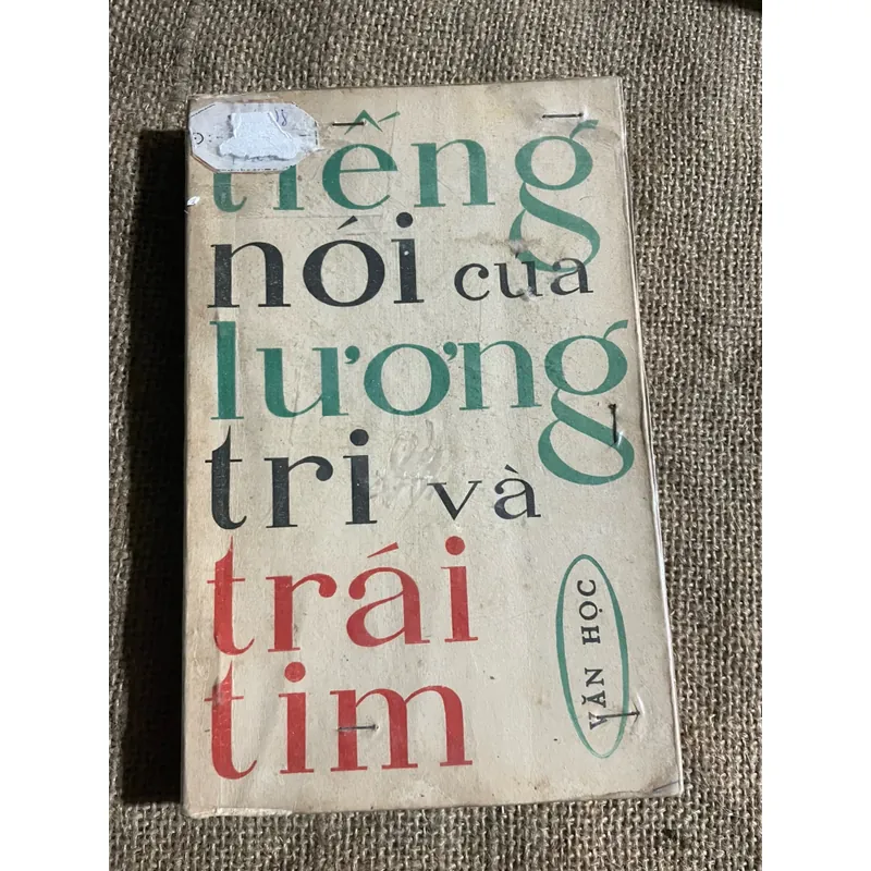 Tiếng nói của lương tri và trái tim - thơ thế giới về Việt Nam  600020
