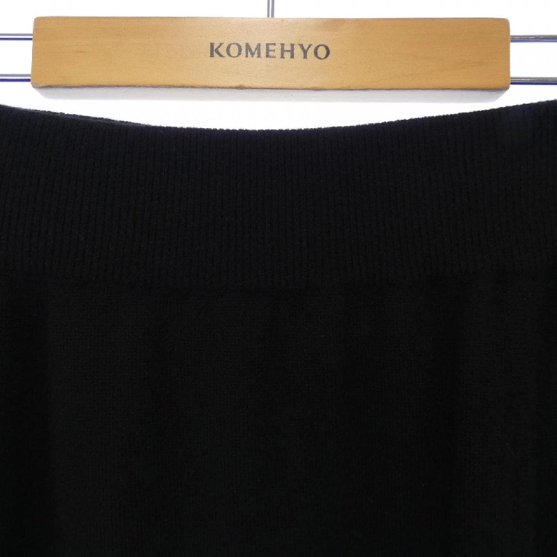 【Khuyến mãi】Váy HERMES 654074