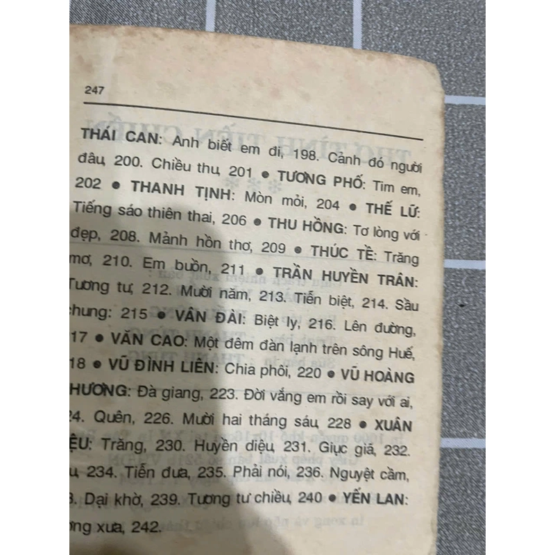 thơ tình tiền chiến - khổ mini bỏ túi 455987