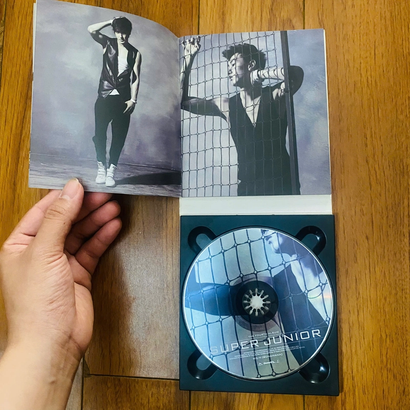 SƯU TẦM CD SUPPER JUNIO : ALBUM THỨ 4 - KPOP ( THE FOURTH ALBUM (BONAMANA) 452112