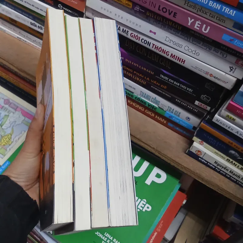 Vô cùng tàn nhẫn vô cùng yêu thương - Sara Imas 783900