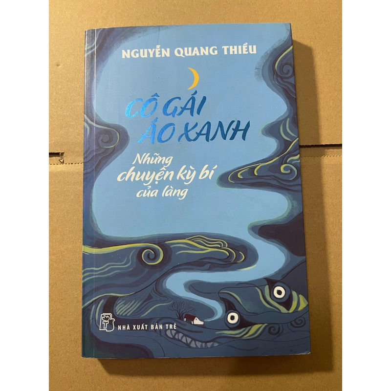 Cô Gái Áo Xanh 524438