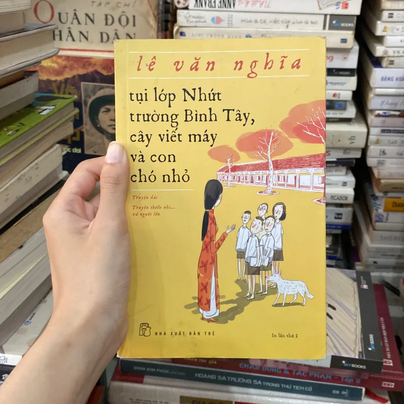 Tụi Lớp Nhứt Trường Bình Tây, Cây Viết Máy Và Con Chó Nhỏ♟️ 932317