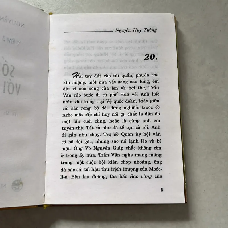 Sống mãi với thủ đô Tập 3 - Nguyễn Huy Tưởng - Tủ sách vàng (Bìa cứng) 596481