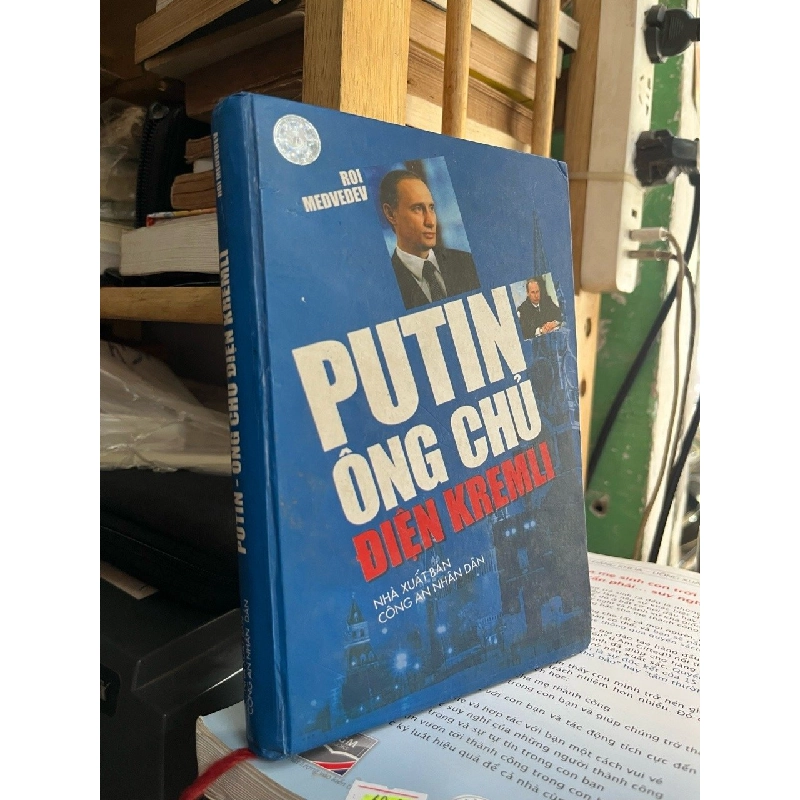 Putin ông chủ điện Kremli - Roi Medvedev 176364