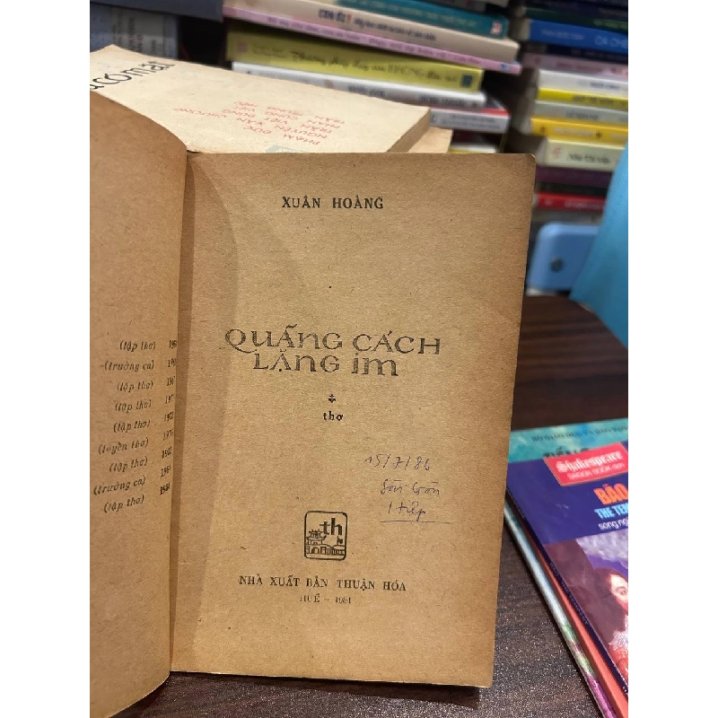 Quãng Cách Lặng Im - Xuân Hoàng - Xuân Hoàng 1000719